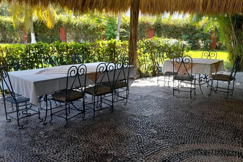 Sol Y Mar. Delfines Apartment Икстапа Екстериор снимка